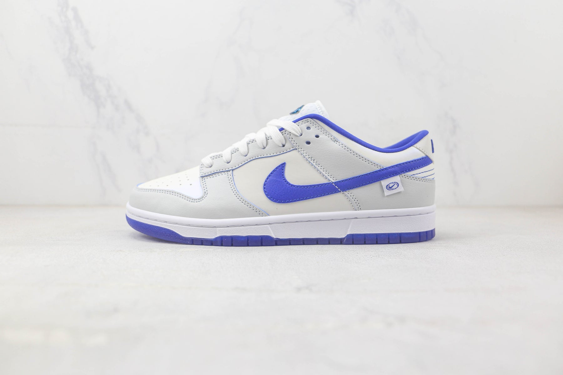 Nike Dunk Low Worldwide White Blue