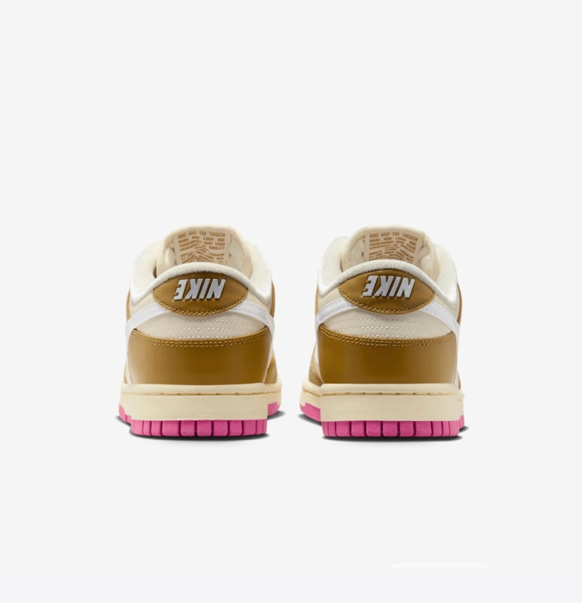 Nike Dunk Bronzine Pink