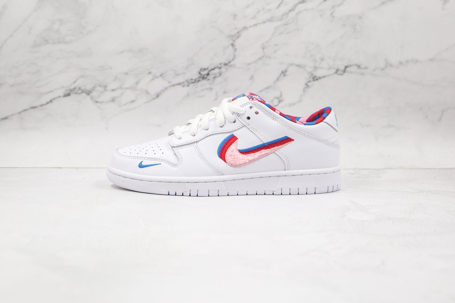 Nike SB Dunk Low Parra