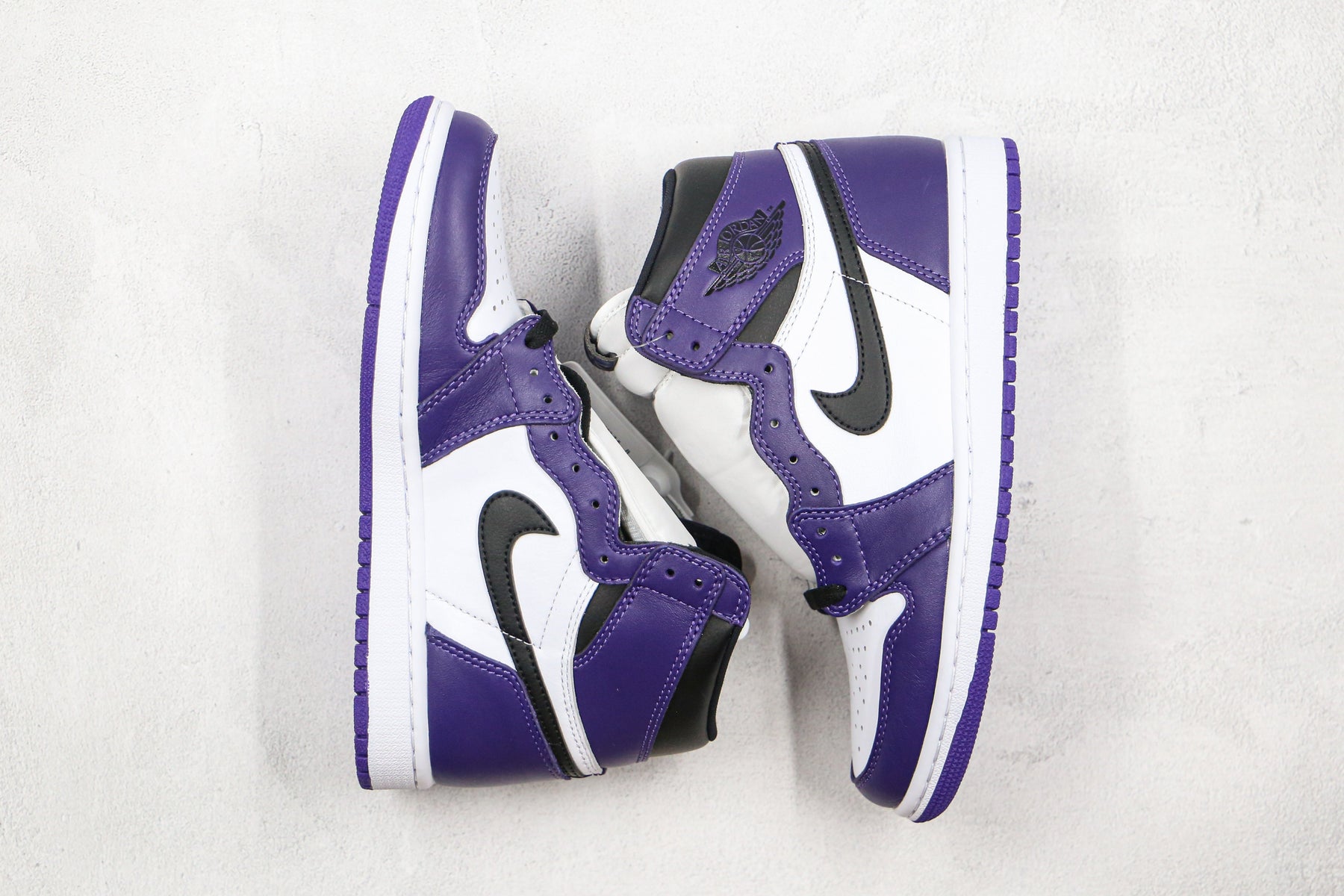 Jordan 1 Retro High Court Purple White